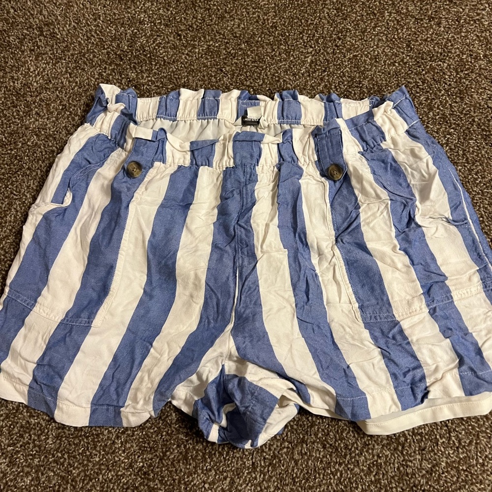 American Eagle Paperbag pant